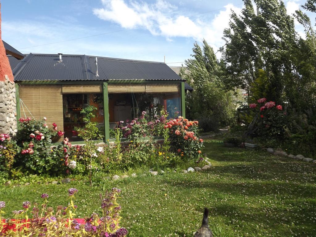 Kiritina'S House Homestay El Calafate Exteriör bild